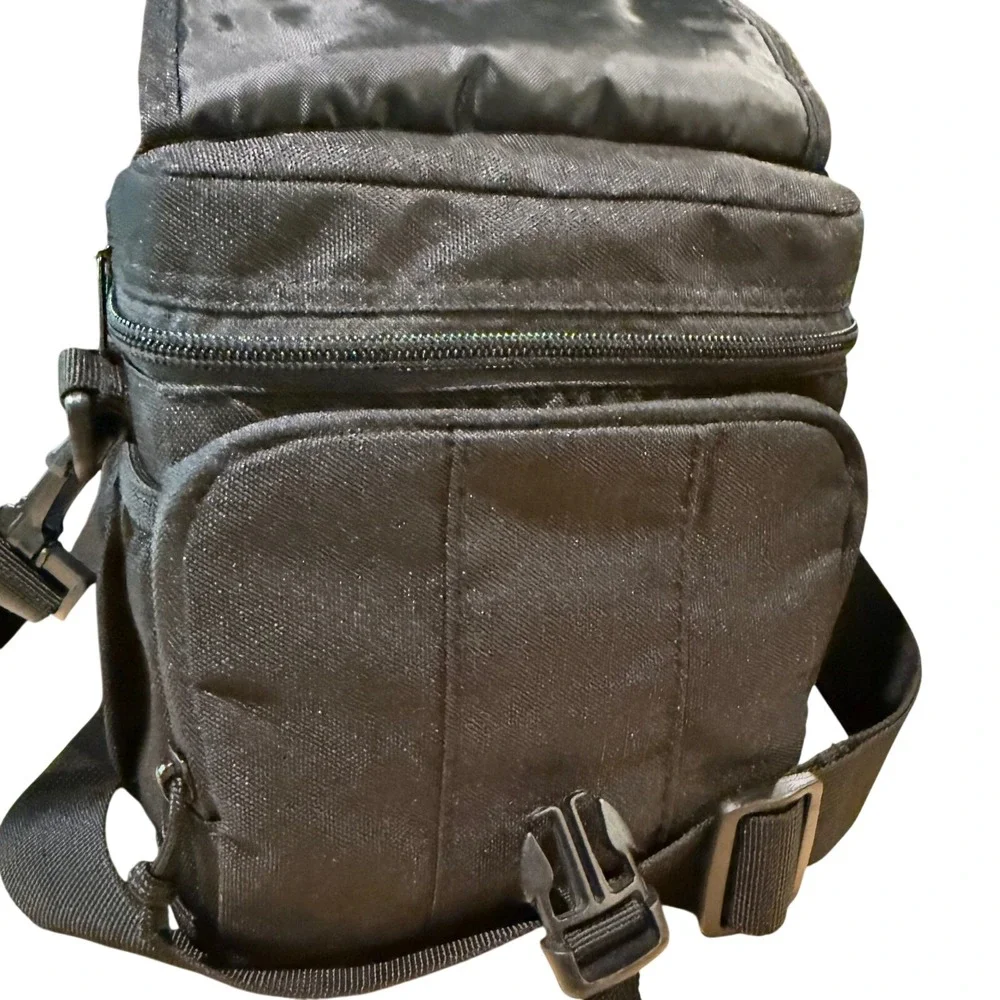 LowePro‎ Adventura 140 Camera Bag Black Nylon Shoulder Crossbody Case Padded